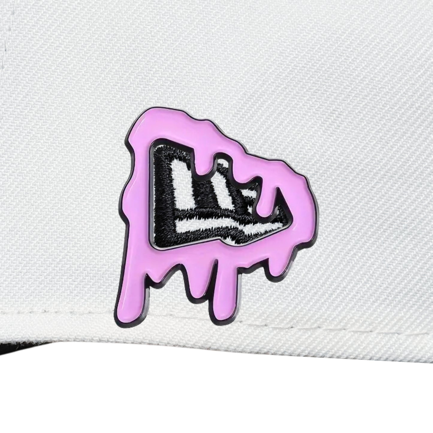 Pin metรกlico โMelted Purpleโ