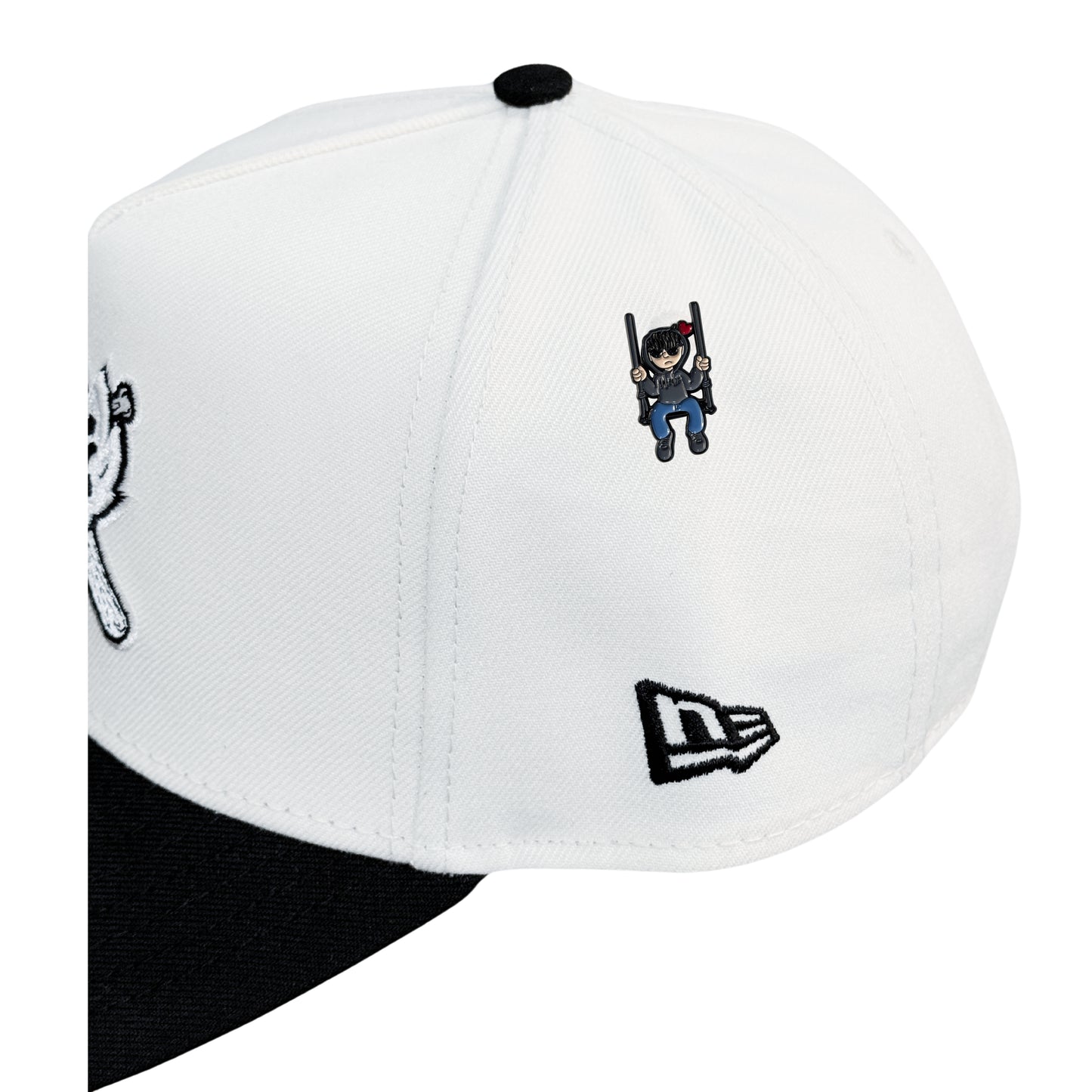 Pin metรกlico โJunior Hโ