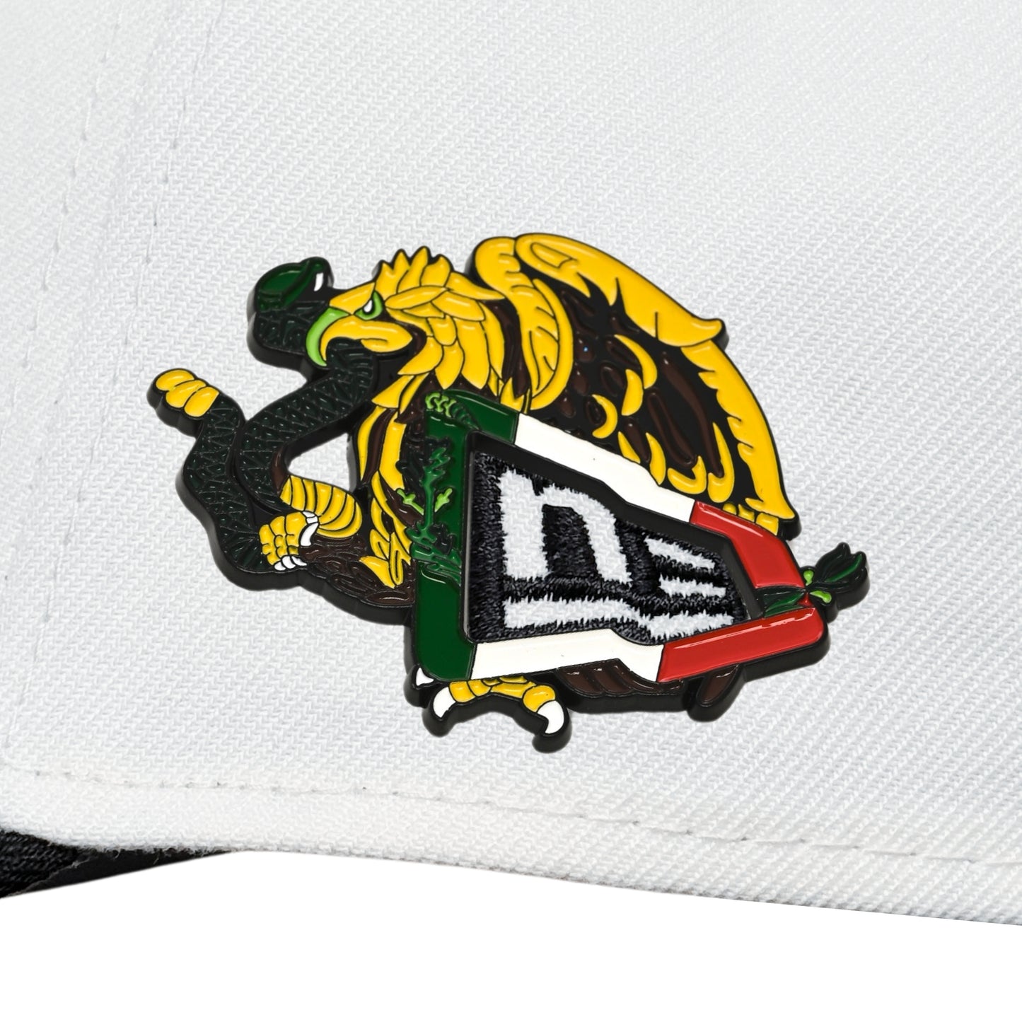 Pin metรกlico โMexican Flagโ