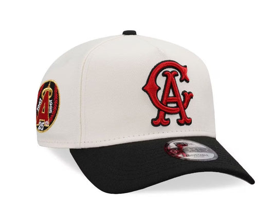 Gorra Ángeles de Anaheim “Chrome Ball 25th”