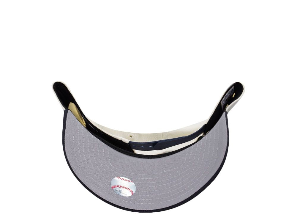 Gorra Tigres de Detroit “Roses Stadium Chrome”