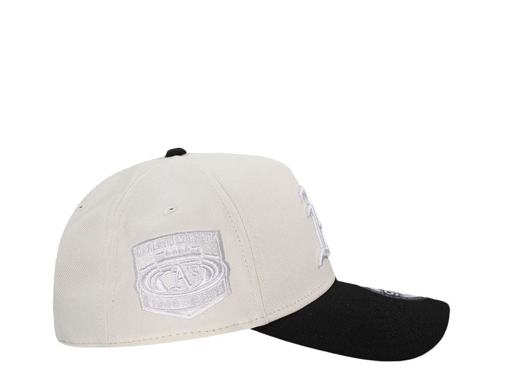 Gorra Atléticos de Oakland “White Out”